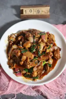 Mushroom chicken