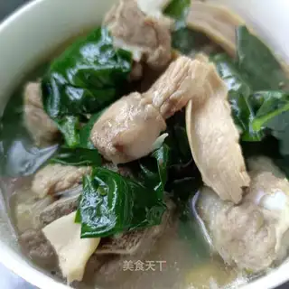 The ginseng chickens and mushrooms