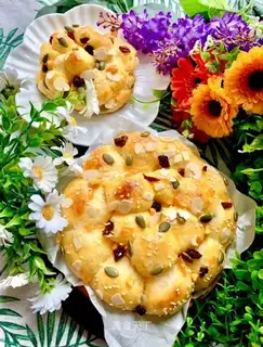 Breakfast nut bread