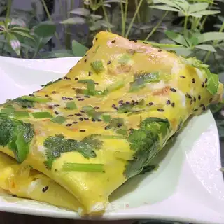 A pastry fork pancakes