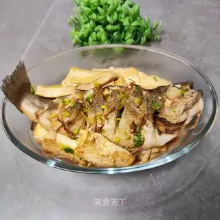 Tofu-burned bass