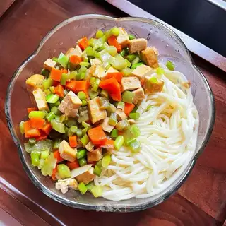 Garlic tofu noodles