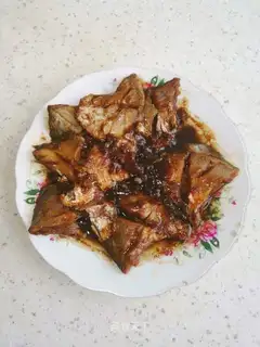 Red-burned flatfish
