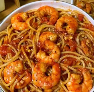 Tomato shrimp pasta