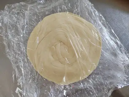 Hand grab cake