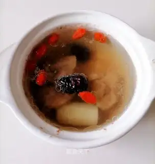 Mountain medicine and bone soup