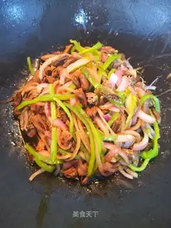 Onion pepper fried chicken heart