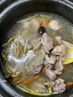 Old duck rock and rice soup