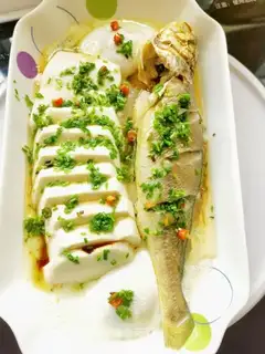 Cucumber fish steam tofu