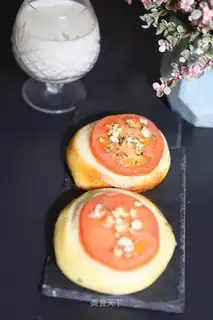 Tomato fokasha bread