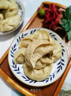Hot noodle cabbage