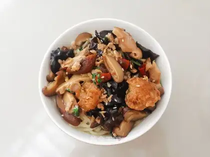 South Mud Bay mushroom noodles