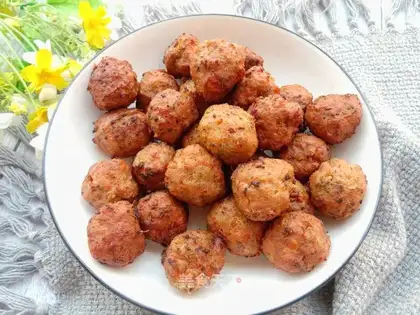 Siameseballs