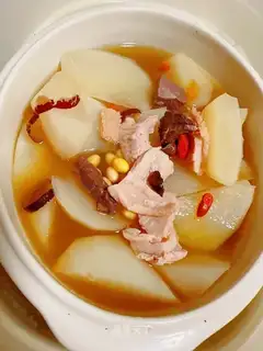 Cows and radish soup
