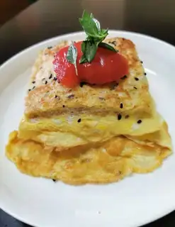 Eggskin toast