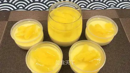 Orange milk pudding