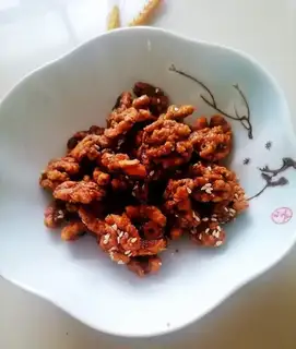 Amber walnuts