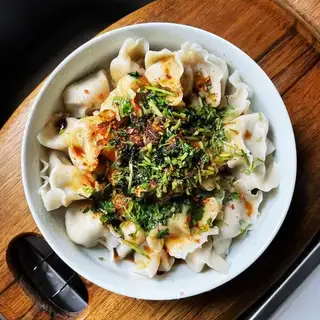 Celery beef dumplings