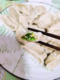 Cream egg dumplings