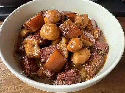 Scrambled meat