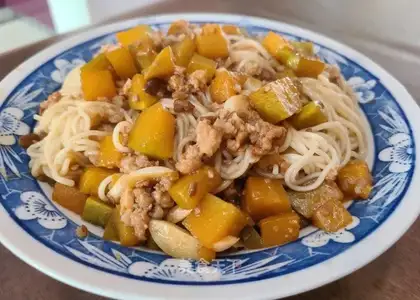 Pumpkin's noodles
