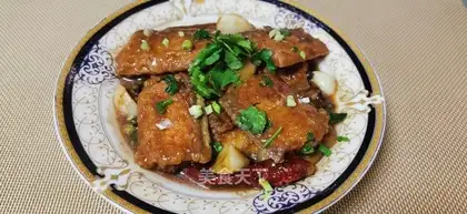 Red-fried fish