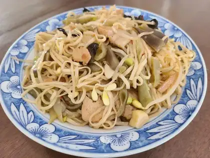 Plum noodles