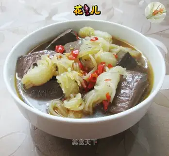 Tartars boil duck blood