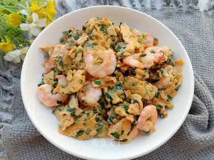 Spinach eggs and shrimp