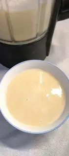 Apple, silver, oatmeal