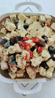 Eggs and tofu