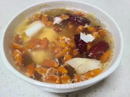 Red-tree egg soup