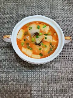 Tomato tofu fish soup