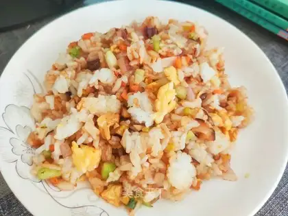 Five-colored rice