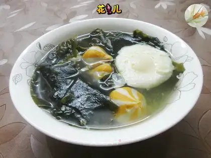 Egg fish seeds, bouquet soup