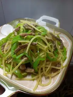 Spill peppers with potatoes