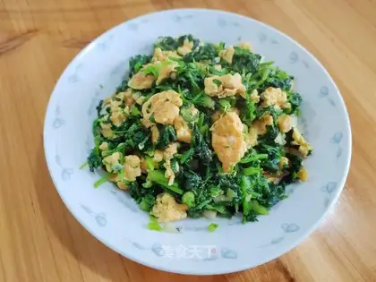 Spinach fried eggs
