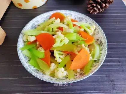 A gravy carrot