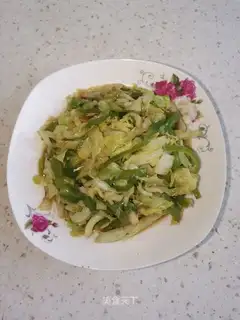 Pyramid and cabbage