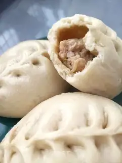 A radish meat bag