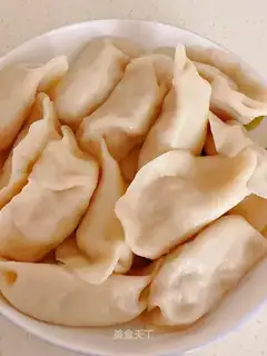 Lian's pork dumpling