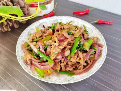 Onion celery and roast beef