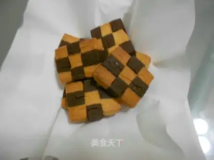 plaid biscuit