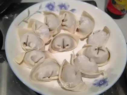 shepherd's purse wonton