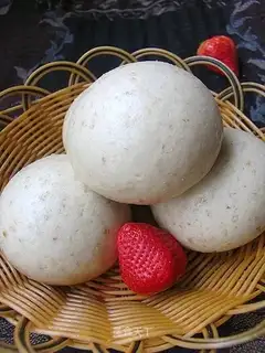 Bean dregs steamed buns