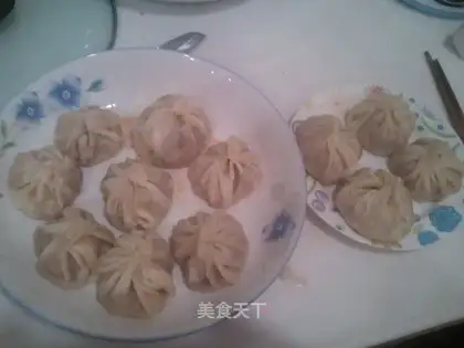 Wuxi steamed buns