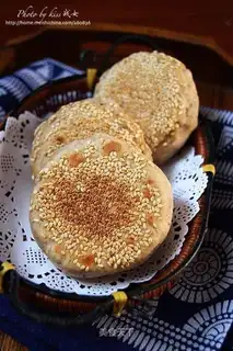 Beef sesame cake