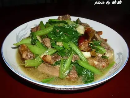 stir-fried duck with spring vegetables