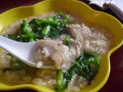 skinned fish and watercress porridge