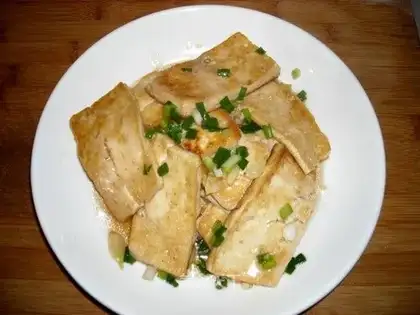 Braised tofu with abalone sauce